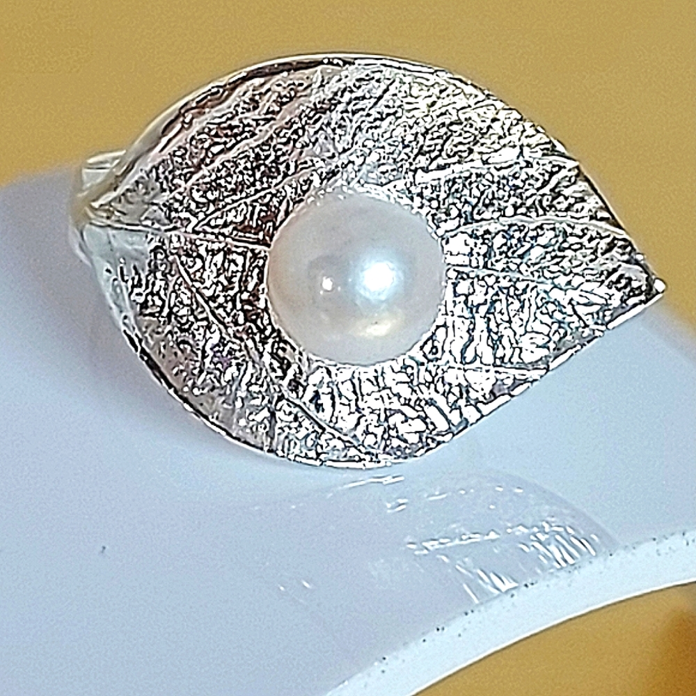 Natural Creamy White Pearl 7mm 925 Sterling Silver Leaf Ring‎ Sz 7 - Picture 7 of 8